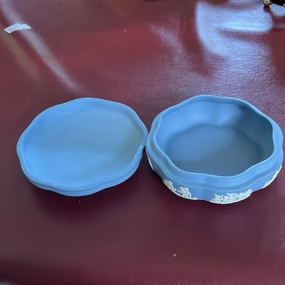 Vintage Wedgwood Jasperware - Picture 2 of 11